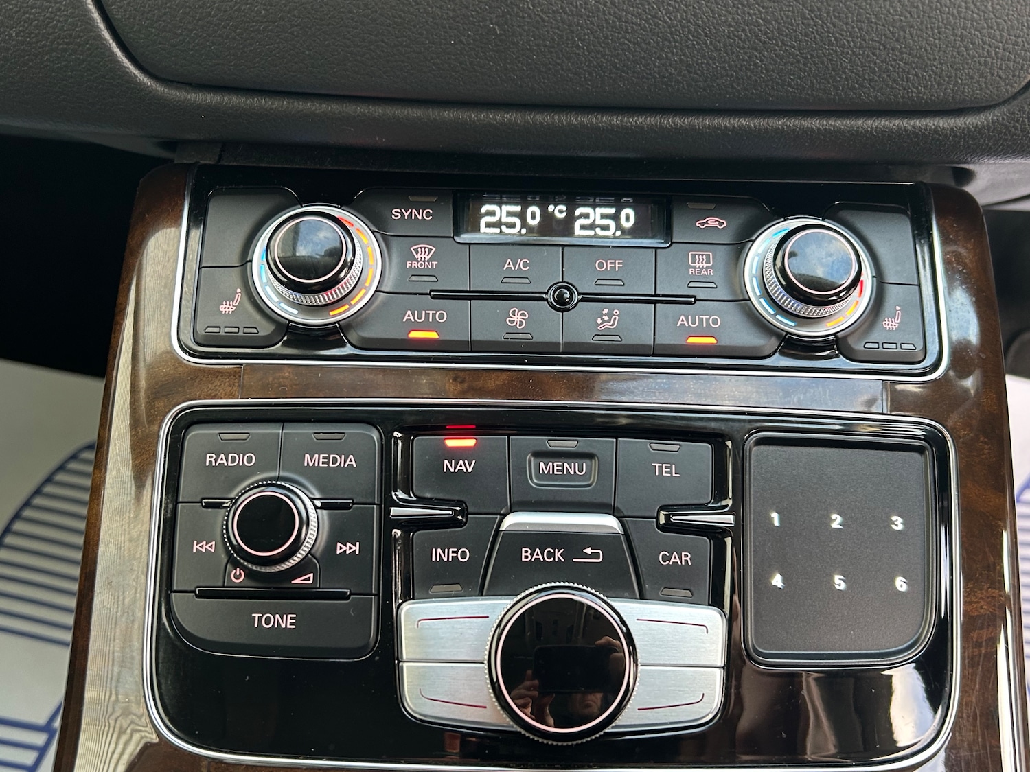 Used Audi A8 2015 for sale - 76896427: Photo 25