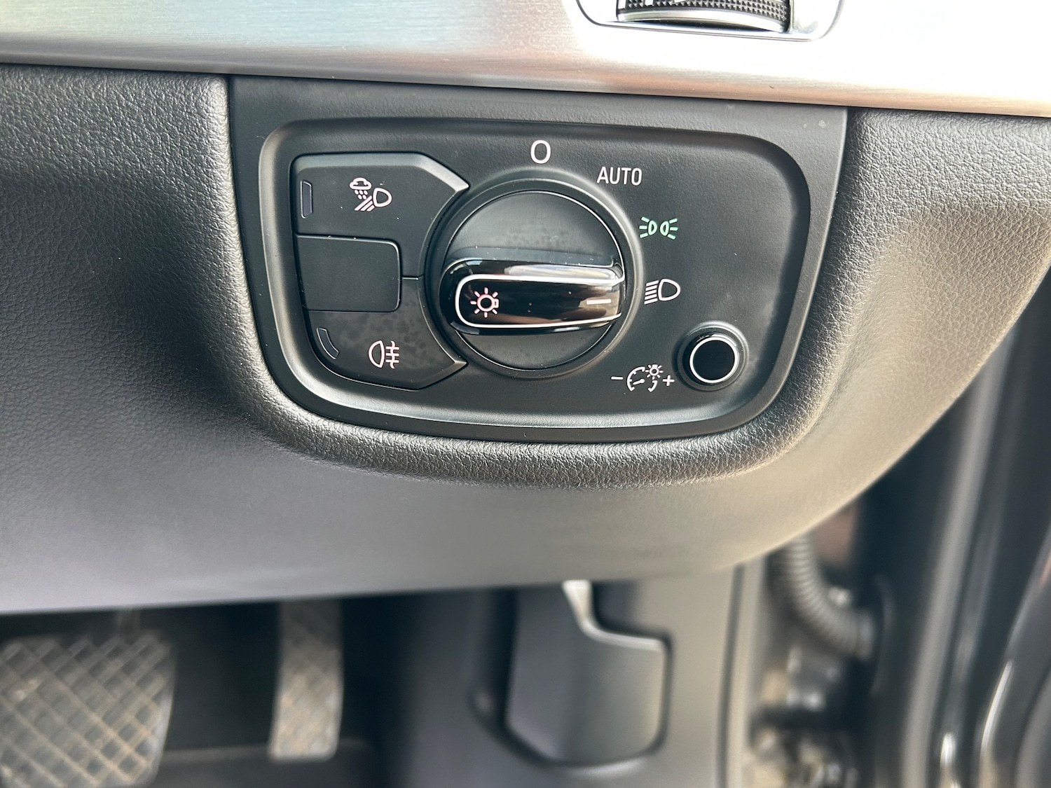 Used Audi A8 2015 for sale - 76896427: Photo 28