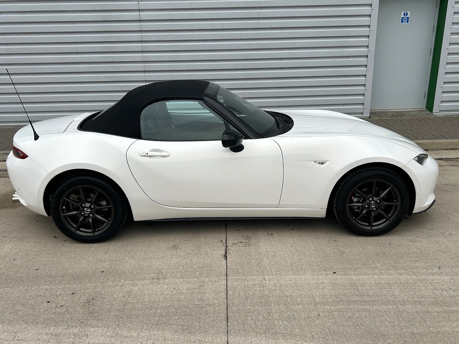 Used Mazda MX-5 2016 for sale - 77446307: Photo 5