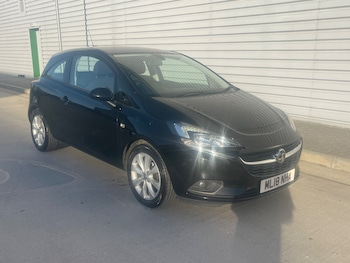 Vauxhall - Corsa