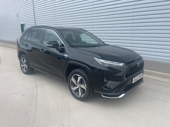Used Toyota RAV4 2022 for sale - 76082395: Photo