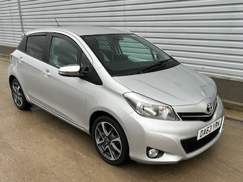 Used Toyota Yaris 2014 for sale - 77408897: Photo