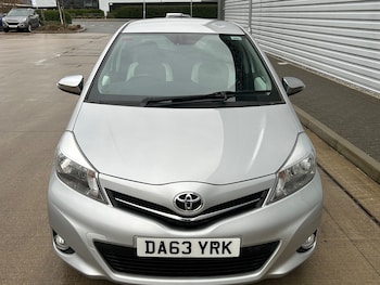 Used Toyota Yaris 2014 for sale - 77408897: Photo