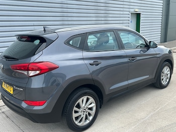 Used Hyundai TUCSON 2018 for sale - 79082273: Photo