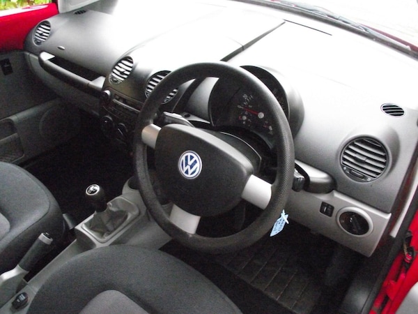 Used Volkswagen Beetle 2002 for sale - 74308201: Photo 14