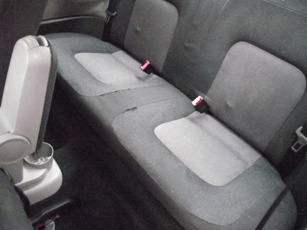Used Volkswagen Beetle 2002 for sale - 74308201: Photo 23