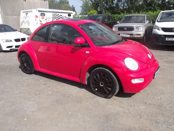 Used Volkswagen Beetle 2002 for sale - 74308201: Photo 2
