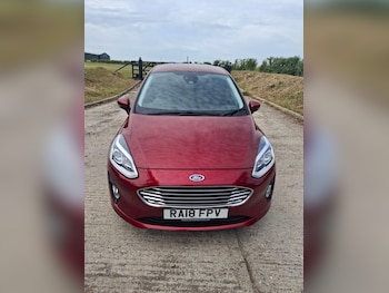 Used Ford Fiesta 2018 for sale - 74949690: Photo