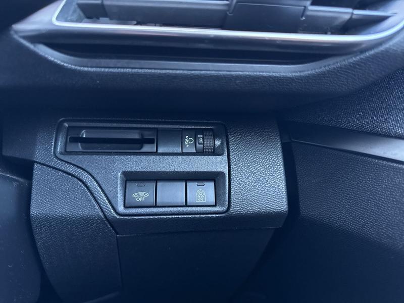 Used Peugeot 3008 2018 for sale - 77770568: Photo 36