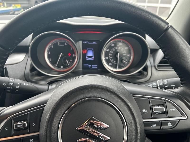 Used Suzuki Swift 2021 for sale - 77770569: Photo 21