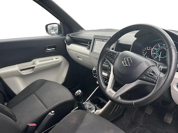 Used Suzuki Ignis 2020 for sale - 77770567: Photo