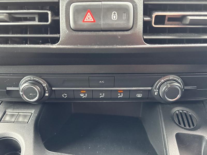 Used Vauxhall Combo Life 2022 for sale - 77770619: Photo 16