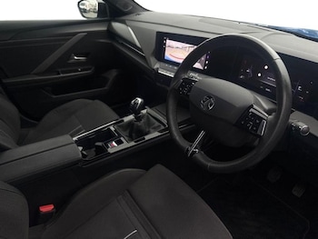 Used Vauxhall Astra 2024 for sale - 78725006: Photo