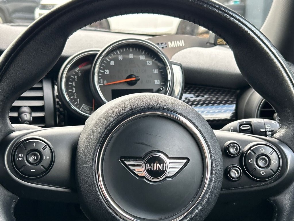 Used MINI Hatch 2018 for sale - 76698734: Photo 17