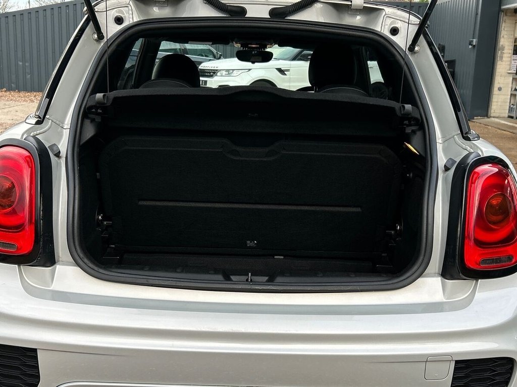 Used MINI Hatch 2018 for sale - 76698734: Photo 24