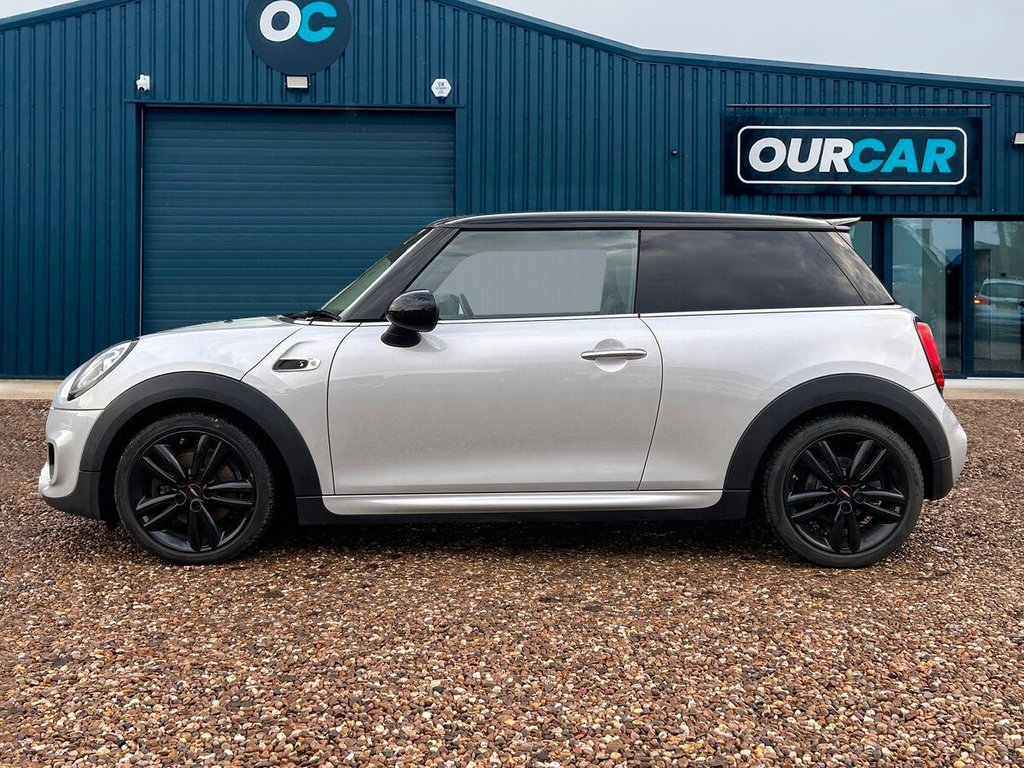 Used MINI Hatch 2018 for sale - 76698734: Photo 6