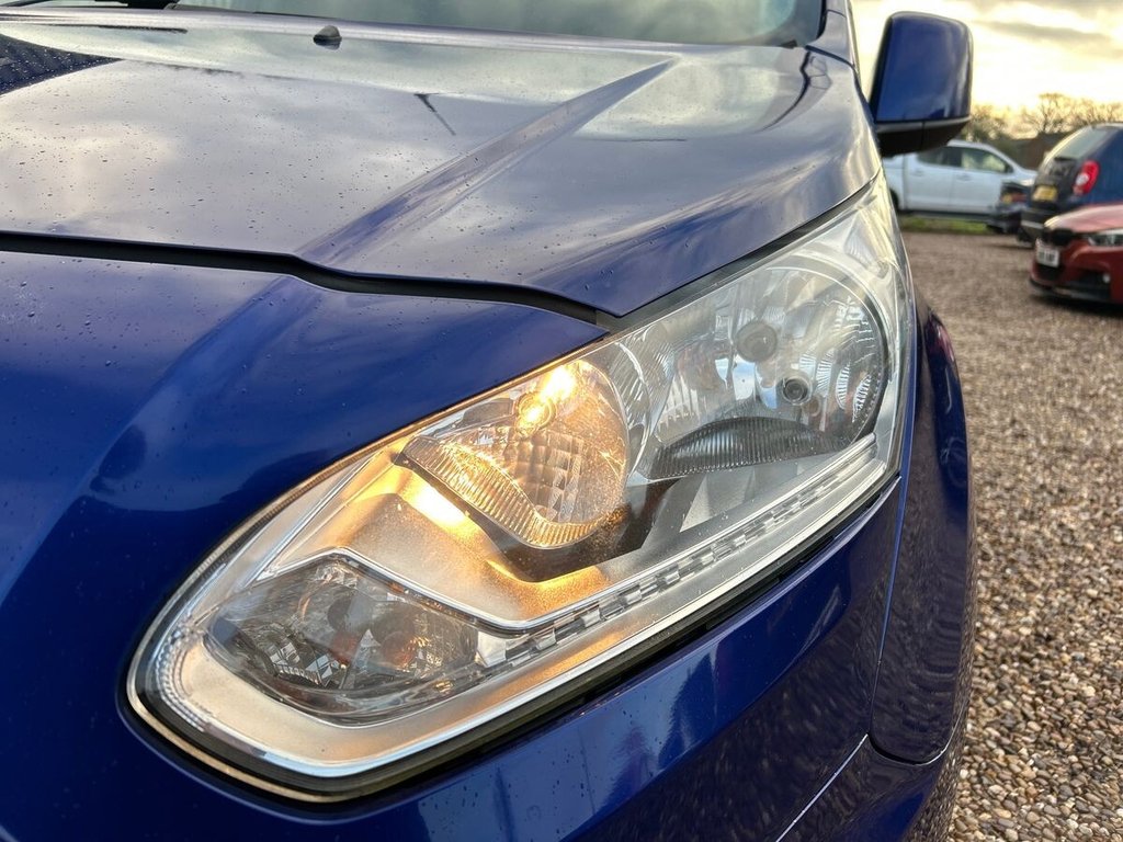 Used Ford Transit Connect 2016 for sale - 77341232: Photo 13