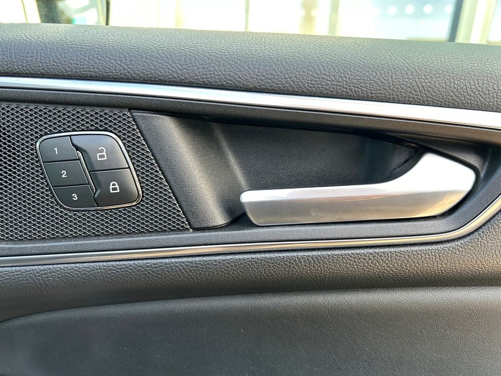 Used Ford Edge 2017 for sale - 76848336: Photo 28