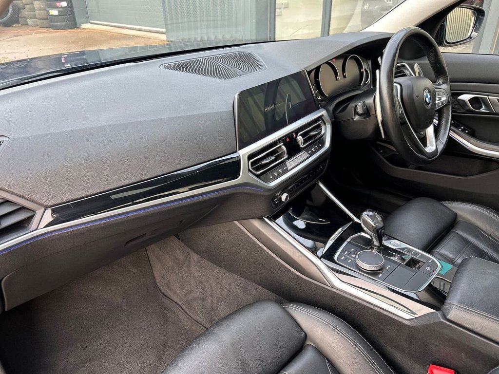 Used BMW 3 Series 2019 for sale - 77153242: Photo 19