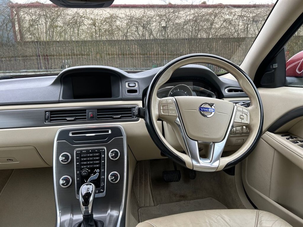 Used Volvo XC70 2015 for sale - 77631655: Photo 21