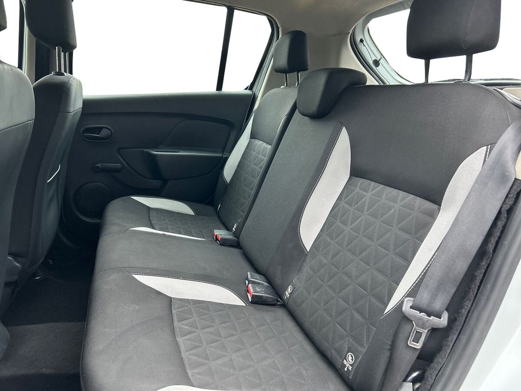 Used Dacia Sandero Stepway 2015 for sale - 77507150: Photo 21