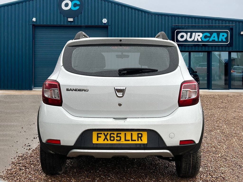 Used Dacia Sandero Stepway 2015 for sale - 77507150: Photo 4