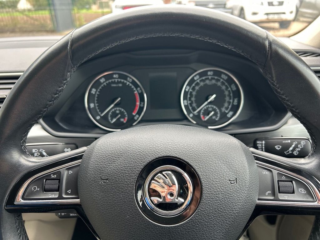 Used Skoda Superb 2016 for sale - 76405078: Photo 17