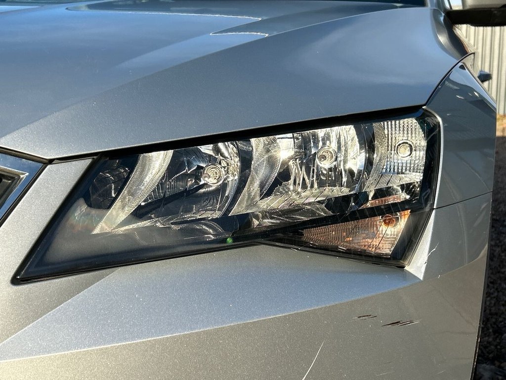 Used Skoda Superb 2017 for sale - 76590743: Photo 10