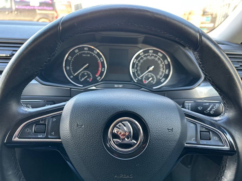 Used Skoda Superb 2017 for sale - 76590743: Photo 17