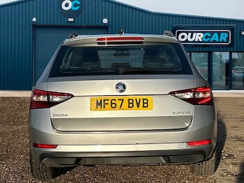 Used Skoda Superb 2017 for sale - 76590743: Photo