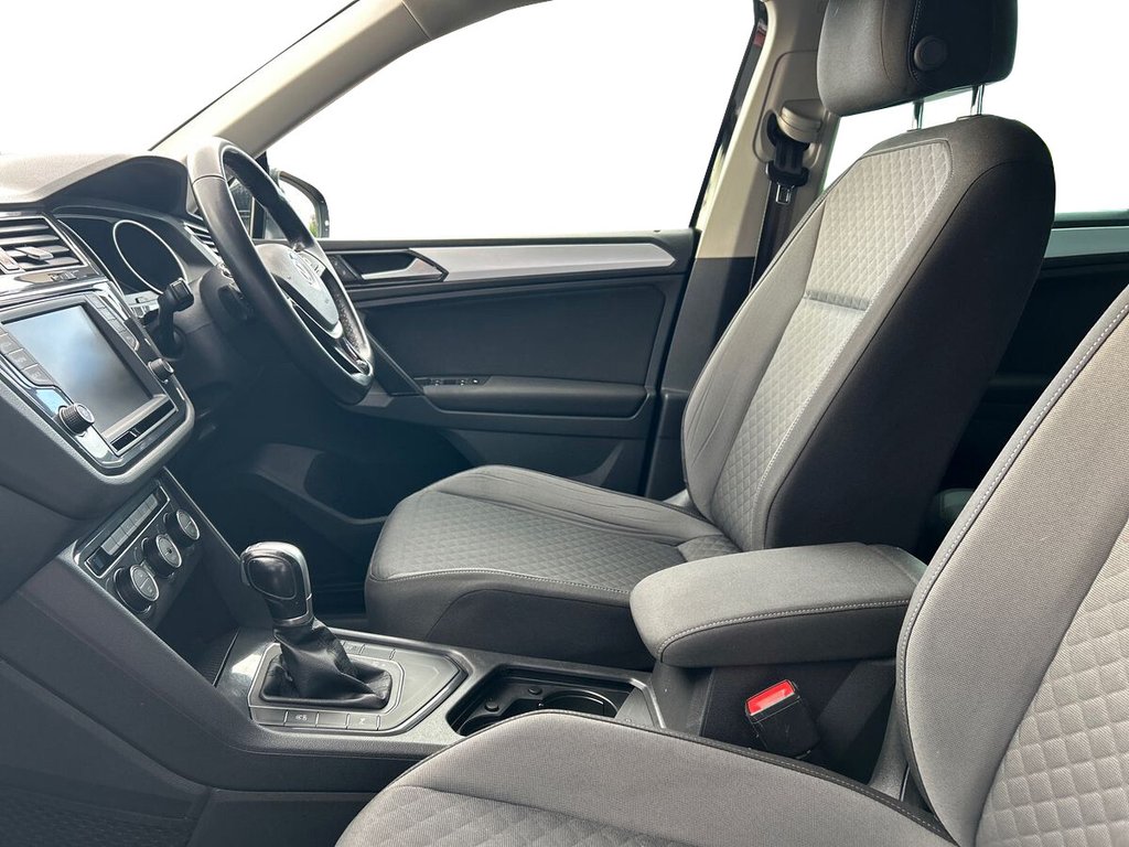 Used Volkswagen Tiguan 2017 for sale - 77342094: Photo 26