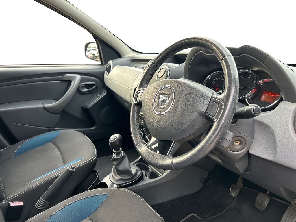 Used Dacia Duster 2015 for sale - 77132954: Photo 11