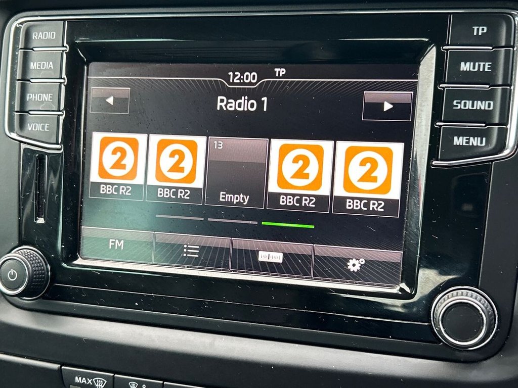 Used Skoda Yeti 2016 for sale - 77849887: Photo 28