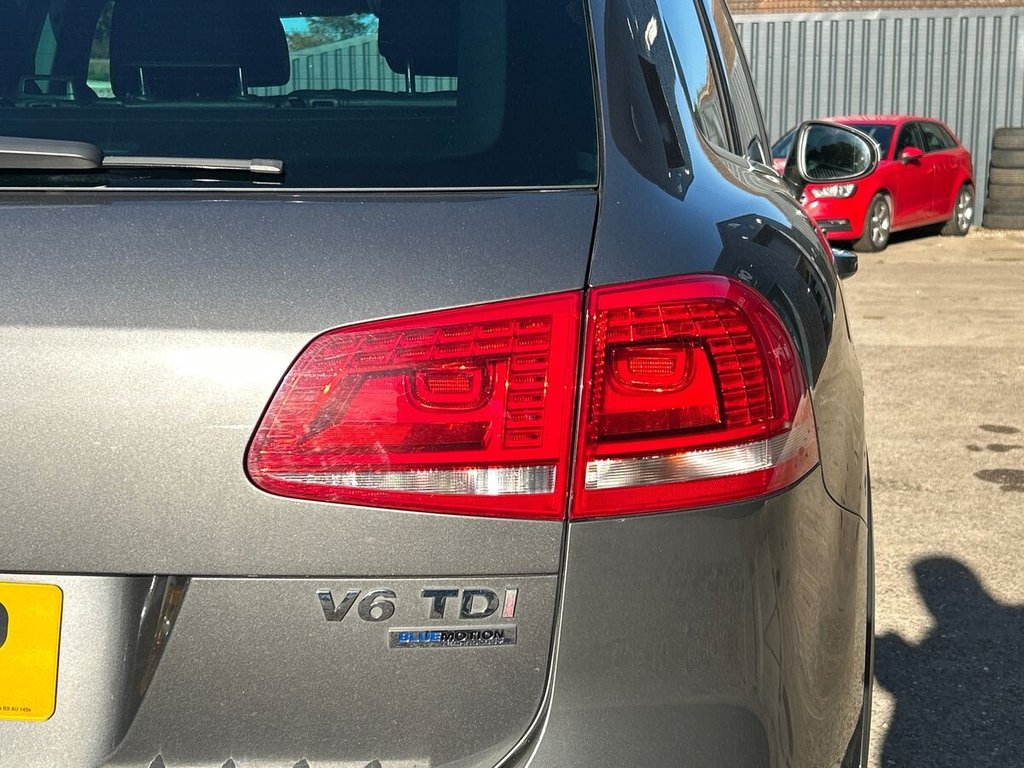 Used Volkswagen Touareg 2013 for sale - 76405091: Photo 12