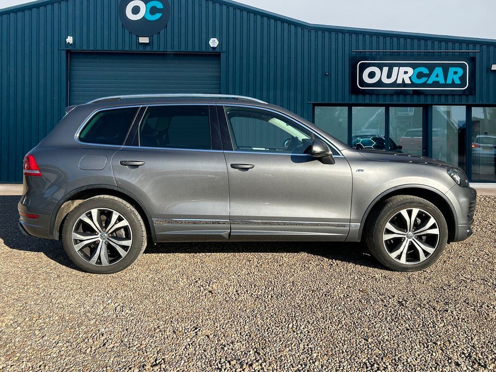 Used Volkswagen Touareg 2013 for sale - 76405091: Photo 2