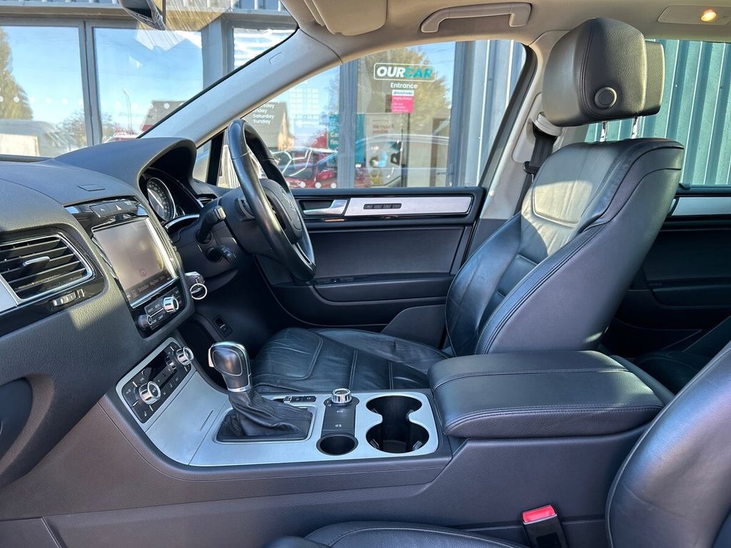 Used Volkswagen Touareg 2013 for sale - 76405091: Photo 20