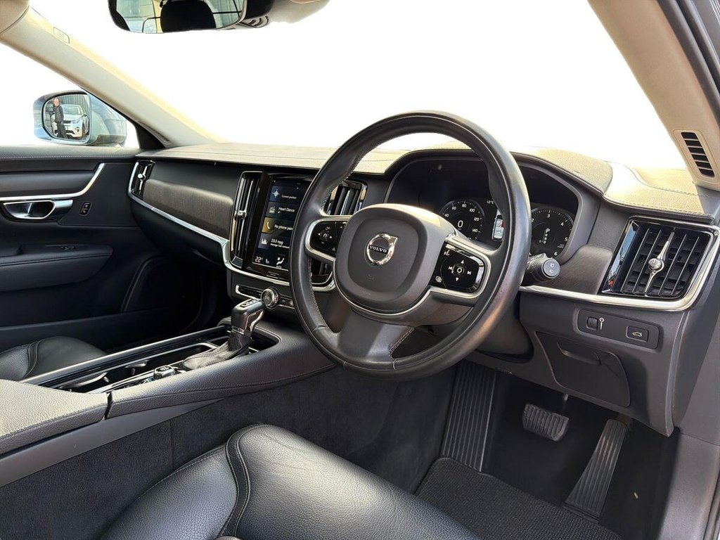 Used Volvo V90 Cross Country 2019 for sale - 78145210: Photo 15