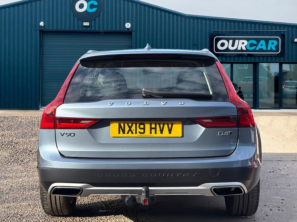 Used Volvo V90 Cross Country 2019 for sale - 78145210: Photo 4