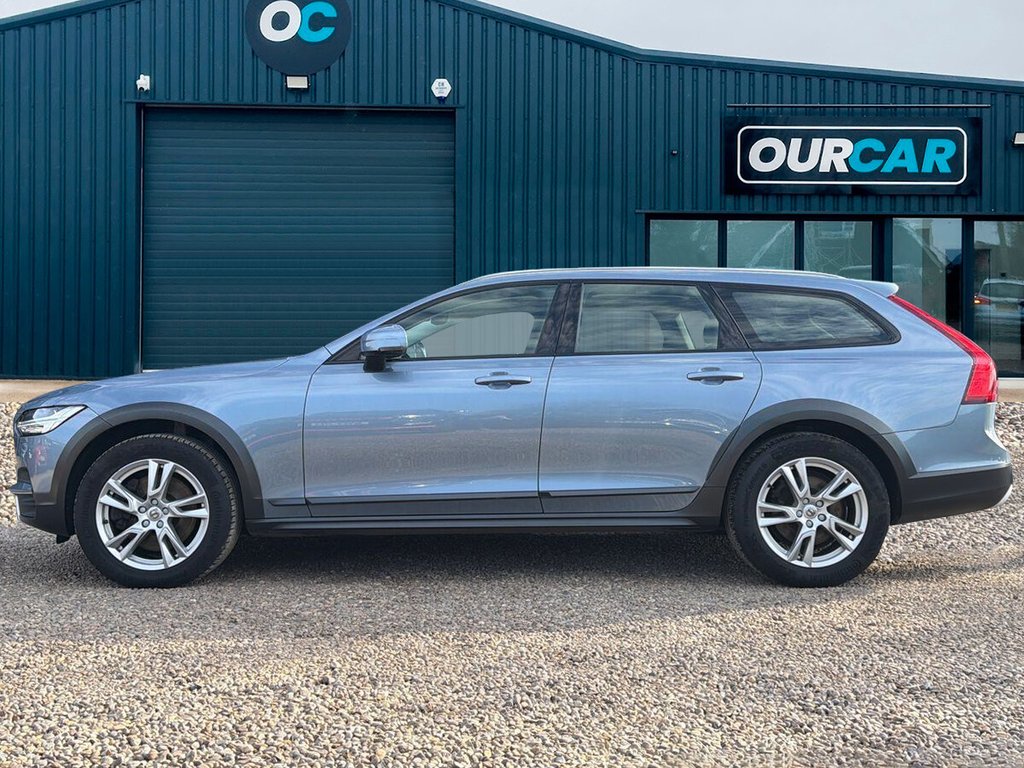 Used Volvo V90 Cross Country 2019 for sale - 78145210: Photo 6