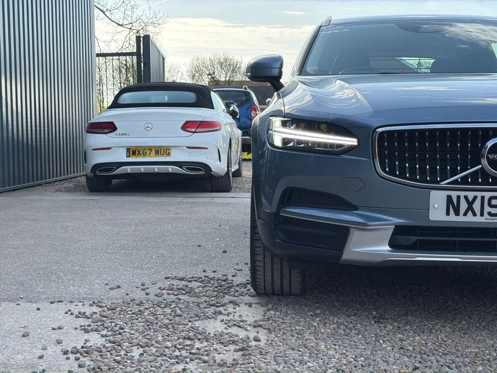 Used Volvo V90 Cross Country 2019 for sale - 78145210: Photo 9