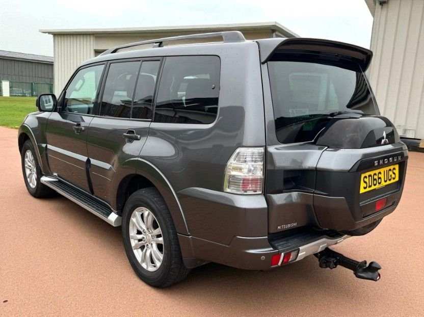 Used Mitsubishi Shogun 2016 for sale - 76405086: Photo 7