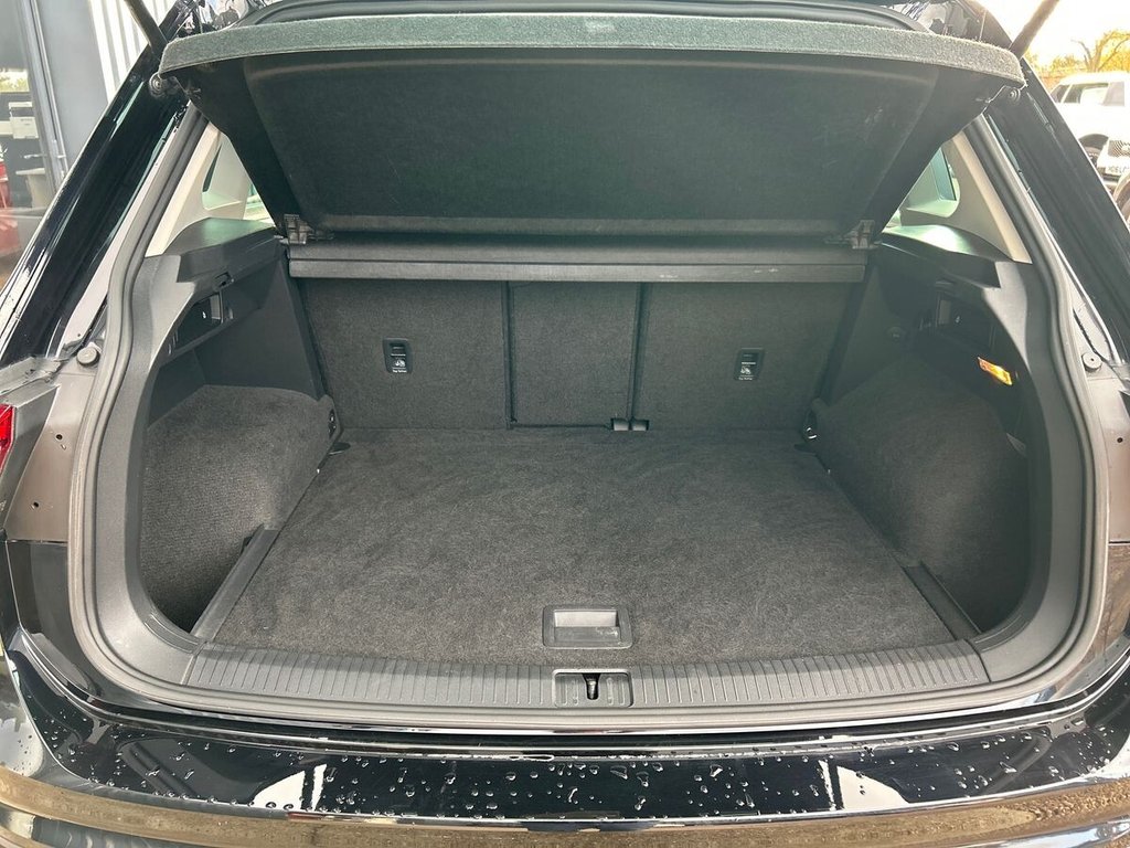 Used Volkswagen Tiguan 2017 for sale - 76405087: Photo 31