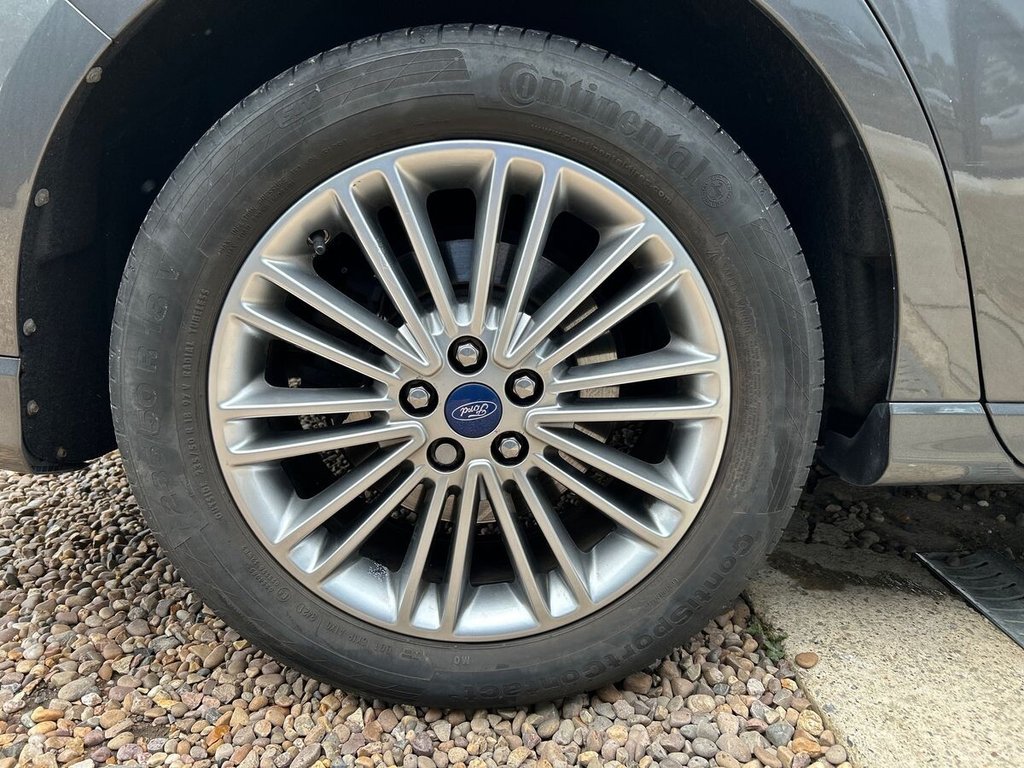 Used Ford S-Max 2017 for sale - 76405097: Photo 17