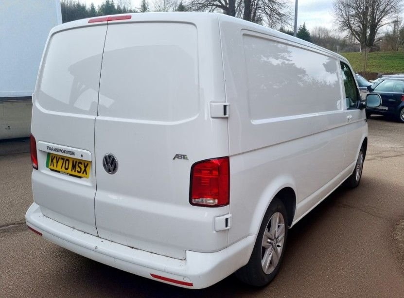Used Volkswagen Transporter 2020 for sale - 76405077: Photo 3