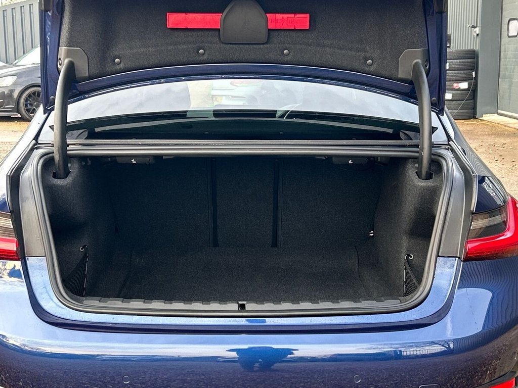 Used BMW 3 Series 2019 for sale - 77621086: Photo 23