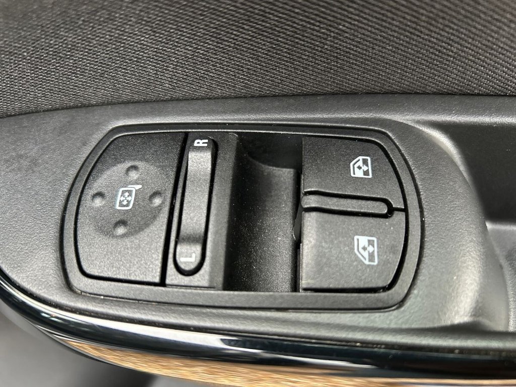 Used Vauxhall Corsa 2019 for sale - 76591003: Photo 34