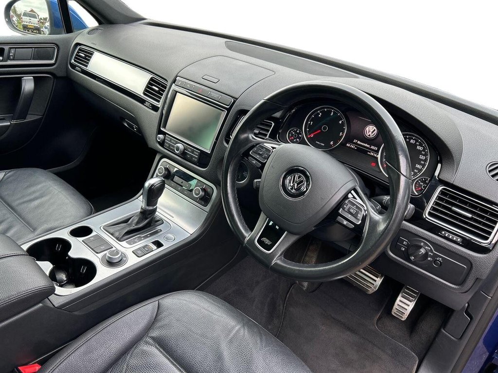 Used Volkswagen Touareg 2015 for sale - 76655181: Photo 15