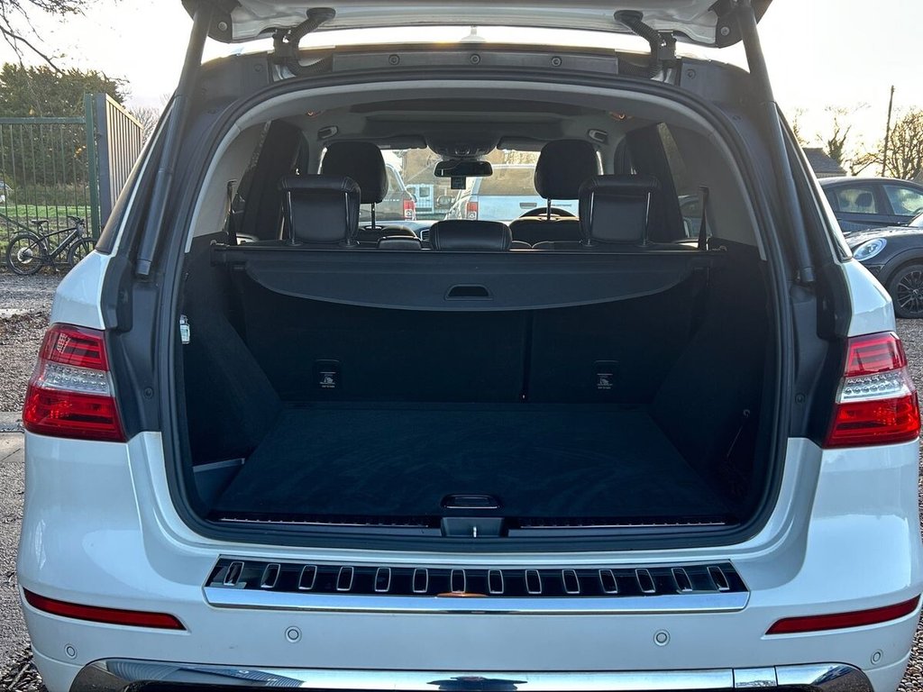 Used Mercedes-Benz M Class 2015 for sale - 76655160: Photo 24