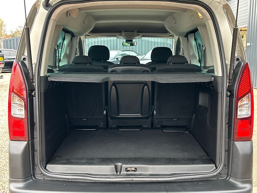 Used Peugeot Partner Tepee 2017 for sale - 76654708: Photo 31