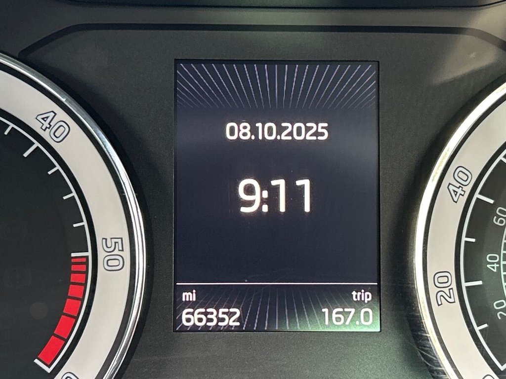 Used Skoda Superb 2017 for sale - 76405095: Photo 16